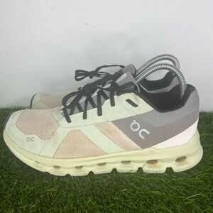 On Cloudrunner Frost Aloe Shoes Women’s US Size 9